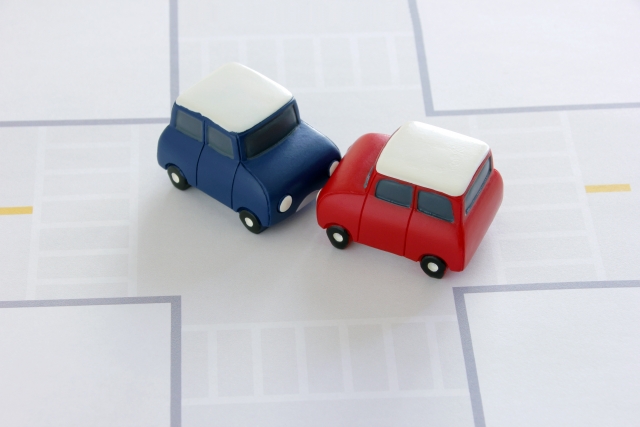 自動車保険シミュレーションで等級・車種別に比較する簡単な方法